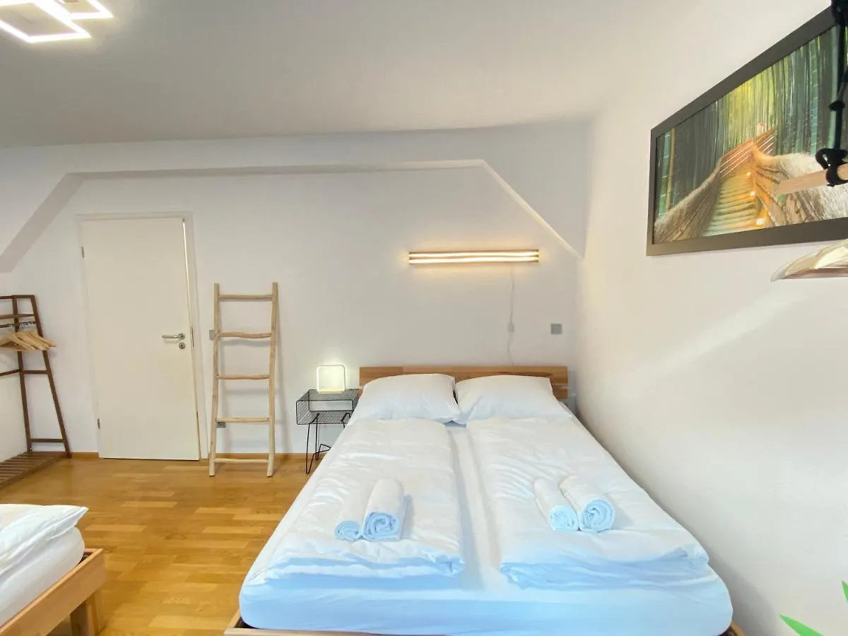 Luxomes: Tropical Style - Old Town - Central Ingolstadt 0*,  Germany